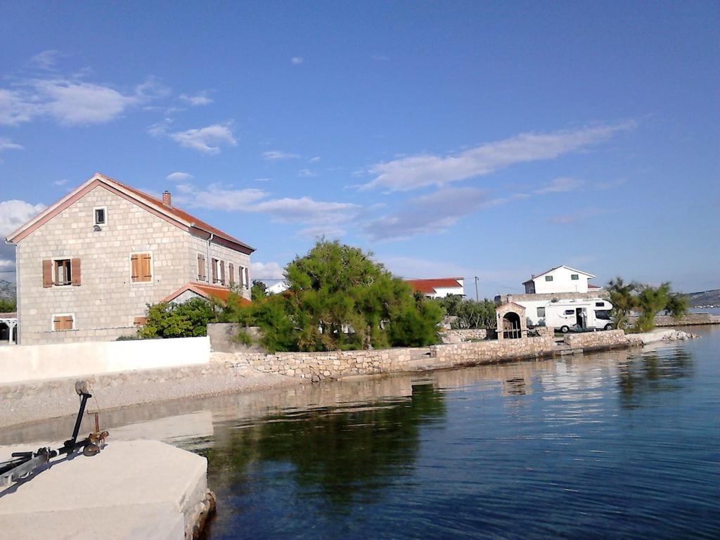 Apartment Savic Starigrad Paklenica Exterior foto